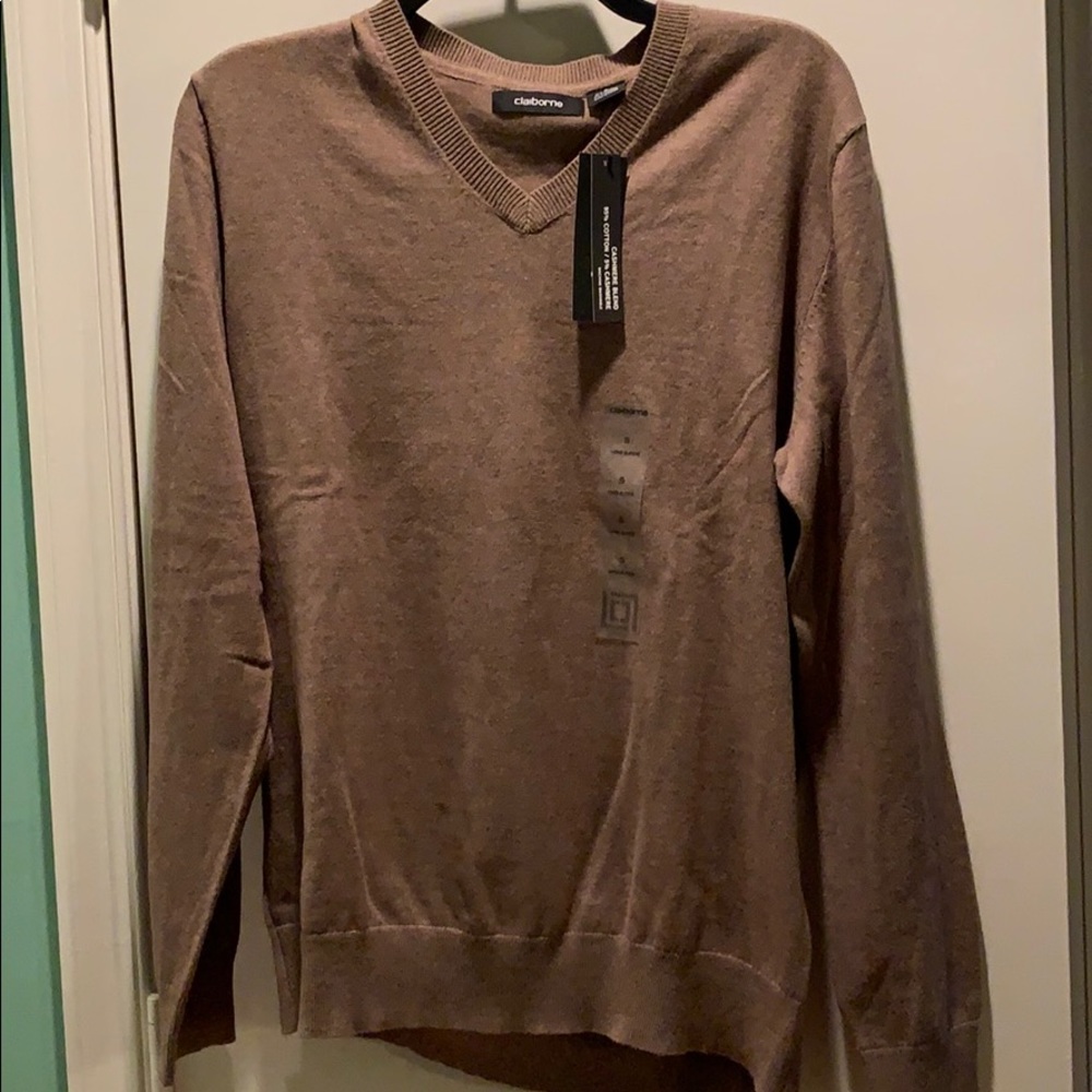 V neck sweater